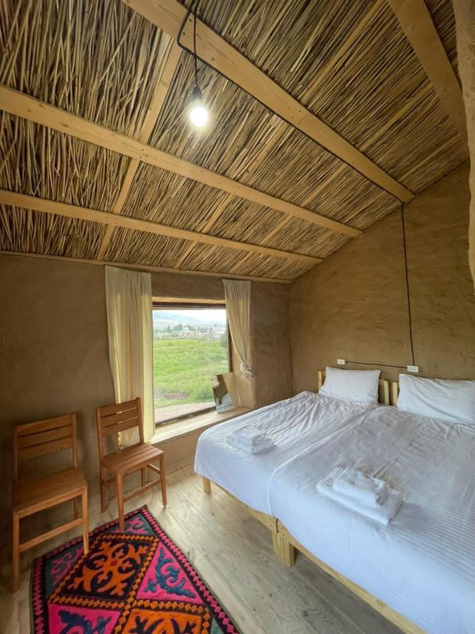 Kyzart Hotel & Horse Tours Bagysh Kültér fotó