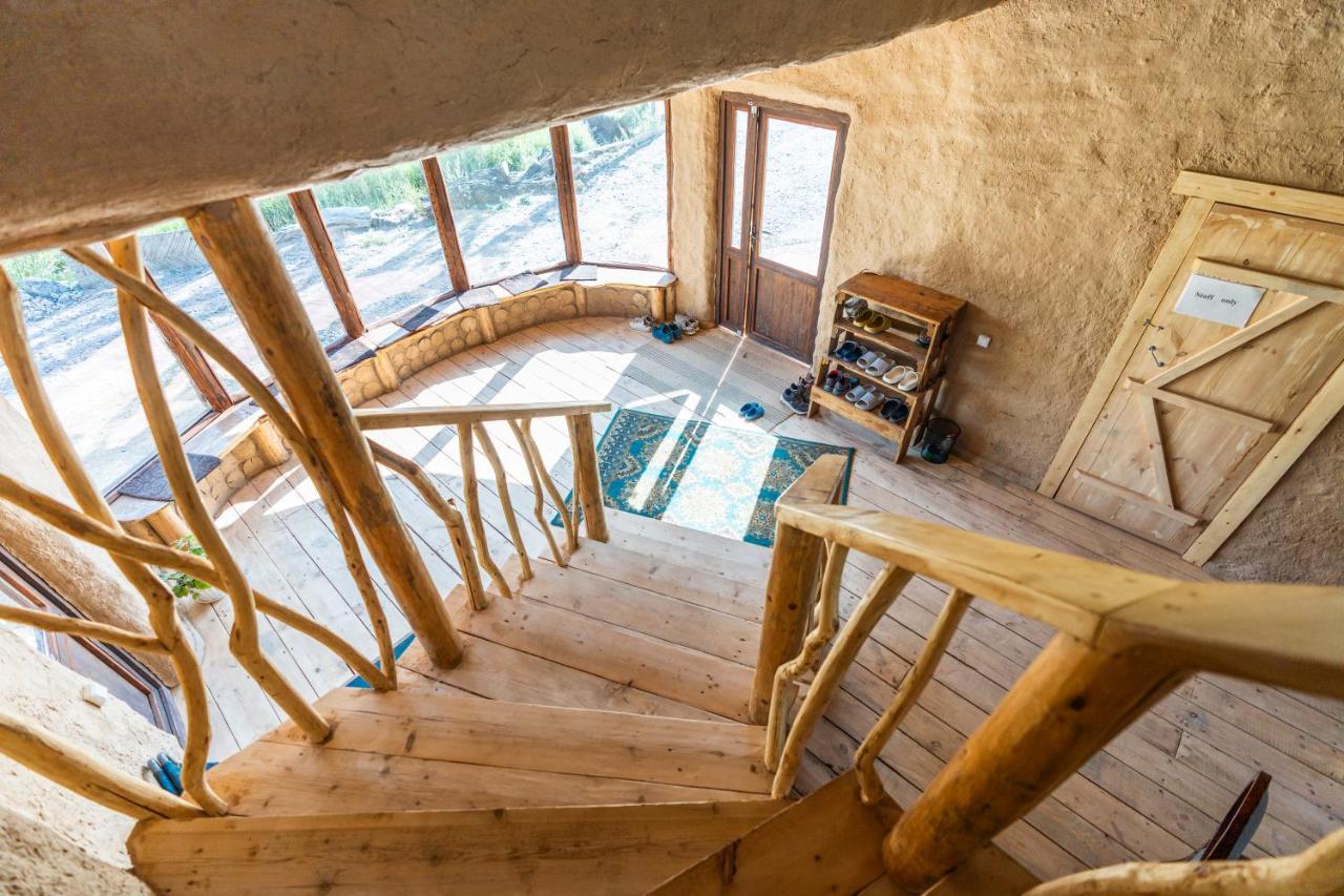 Kyzart Hotel & Horse Tours Bagysh Kültér fotó